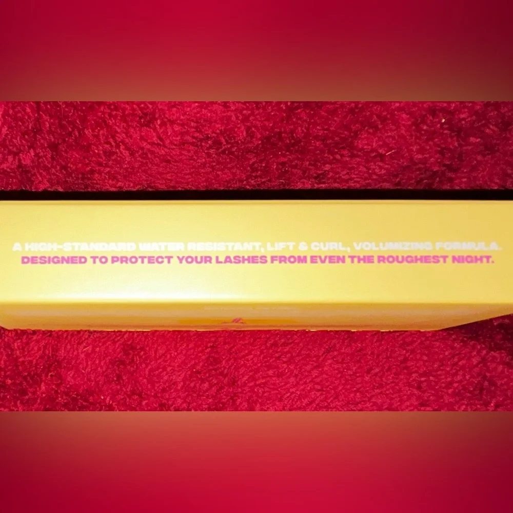 Jeffree Star Banana Fetish F🌟ck Proof Mascara - Yellow